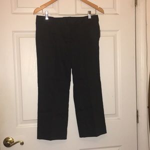 Black cropped pants